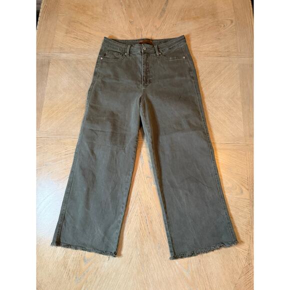 Judy Blue high-waisted, tummy control, cropped wide-leg jeans green size 11/30 - Picture 2 of 8